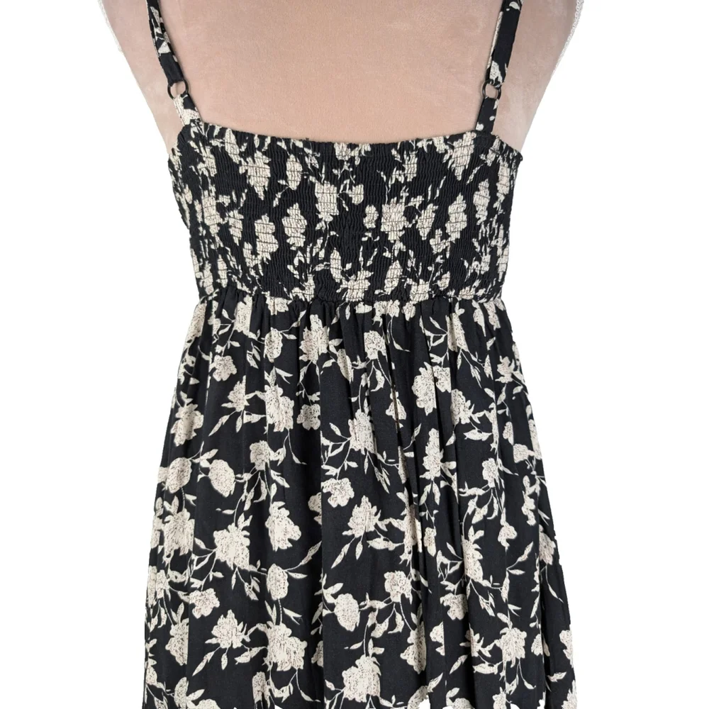 Neuflora Floral Smocked Tiered Ruffle Black Maxi Sz L Prairie Boho Modest Dress - Picture 5 of 13